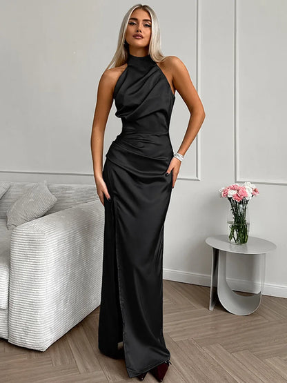 Evrose - Halter-neck Slit Maxi Dress