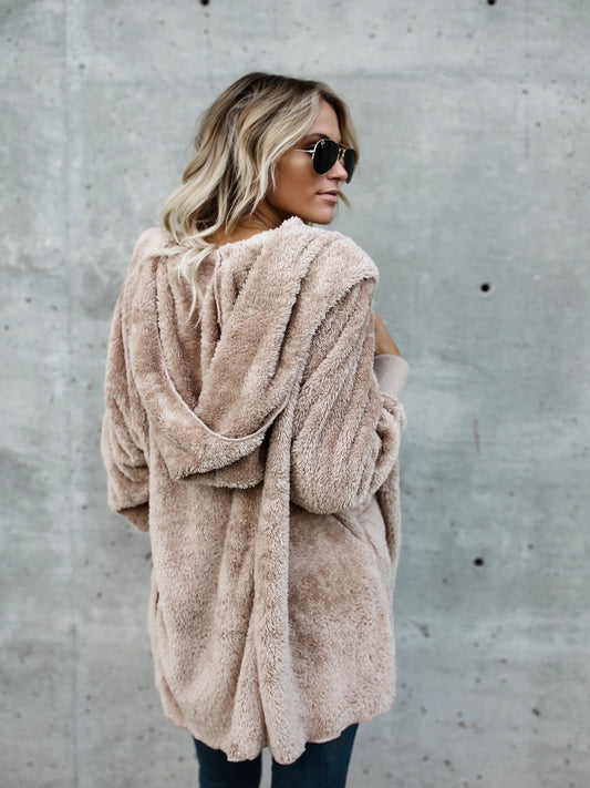 Ava – Cozy Fuzzy Hooded Coat